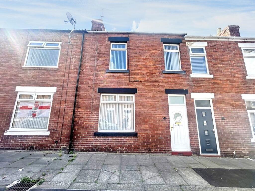 Main image of property: Simonside Terrace, Newbiggin, Newbiggin-by-the-Sea, Northumberland, NE64 6PU