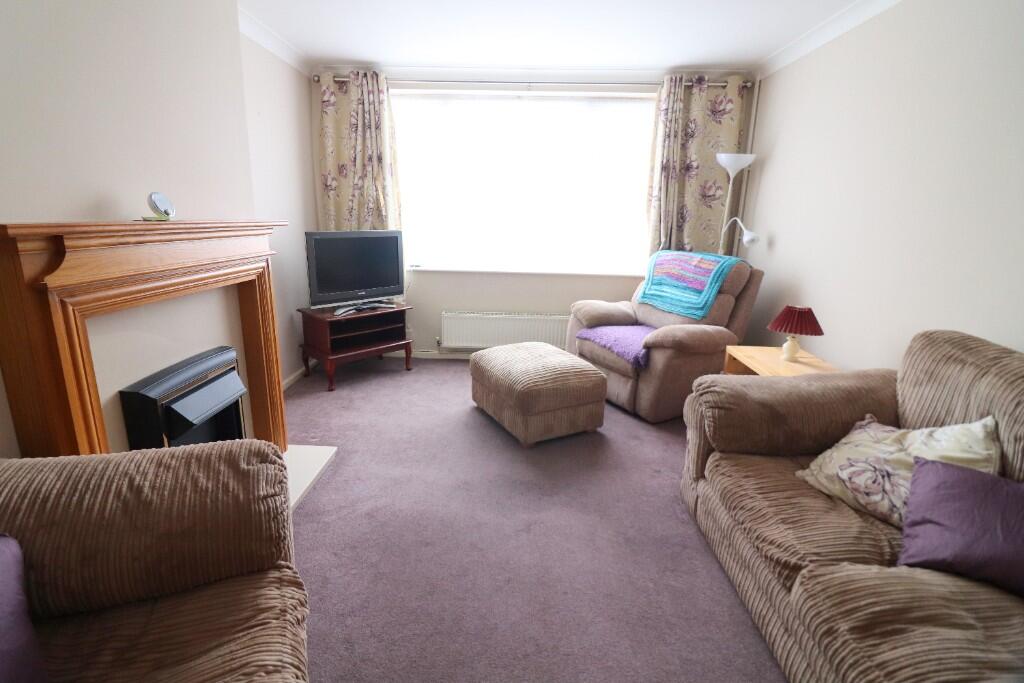 Norman Road, Barton Le Clay, Bedfordshire, MK45 4QG photo 3