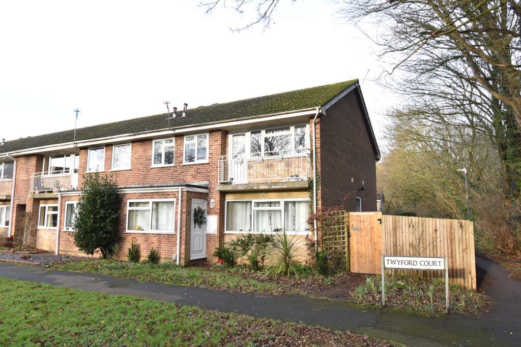 Main image of property: Twyford Court, Maidstone, ME14