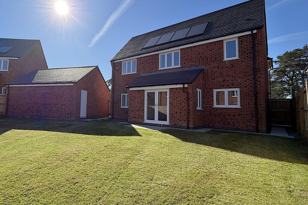 House in Leicester - More