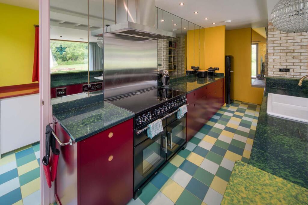 Property photo 8