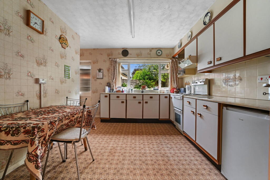 House in Ipswich - View 3