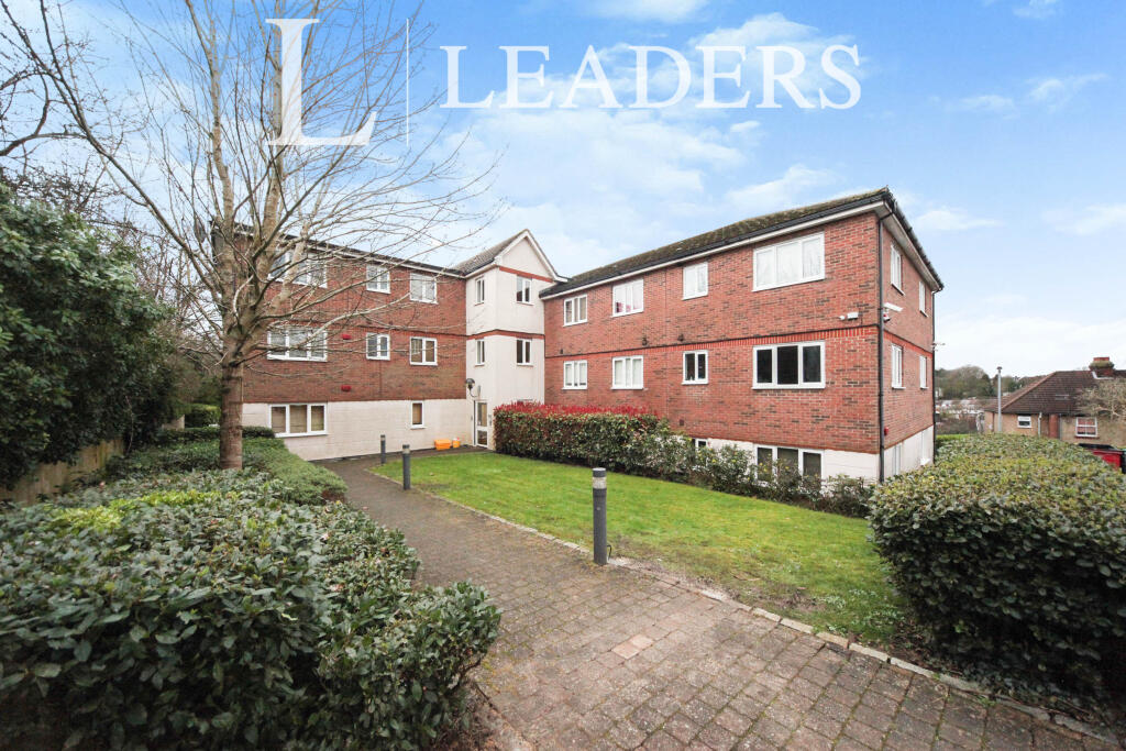 Main image of property: Treetop Close, Luton, Bedfordshire, LU2