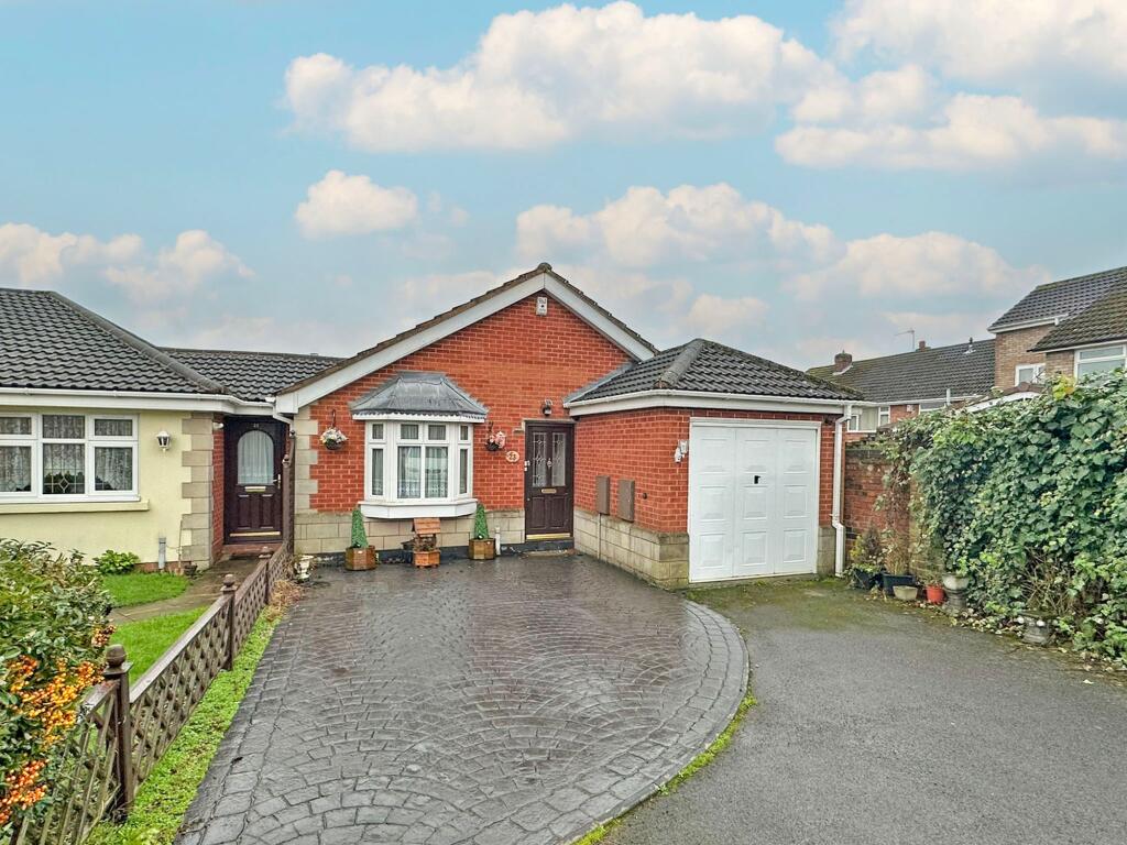 Main image of property: Wardlow Close, Penn, WV4