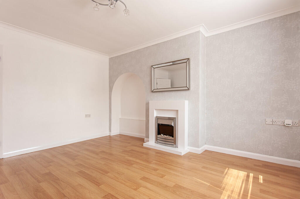 Lowfields Drive, Acomb photo 4