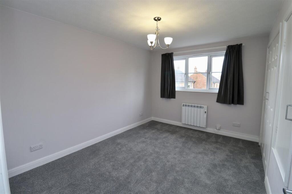 Apartment in York - View 5