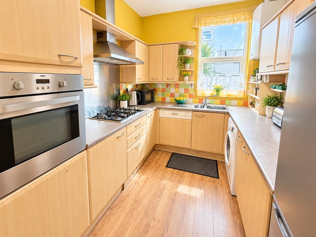 House in Stockport, Heaton Norris, Shaw Heath - More