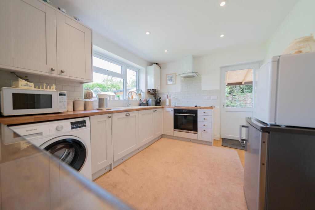 Essex Close, Desford, Leicester, Leicestershire photo 4