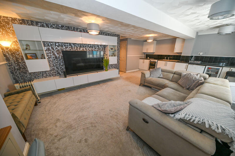 Hawkley Close, Havant photo 3
