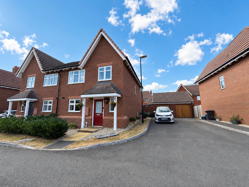 Main image of property: TADPOLE GARDEN VILLAGE