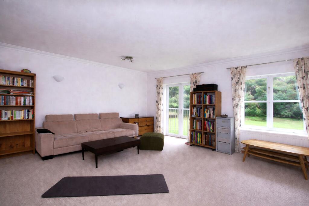 House in Horsham, Warnham - View 4