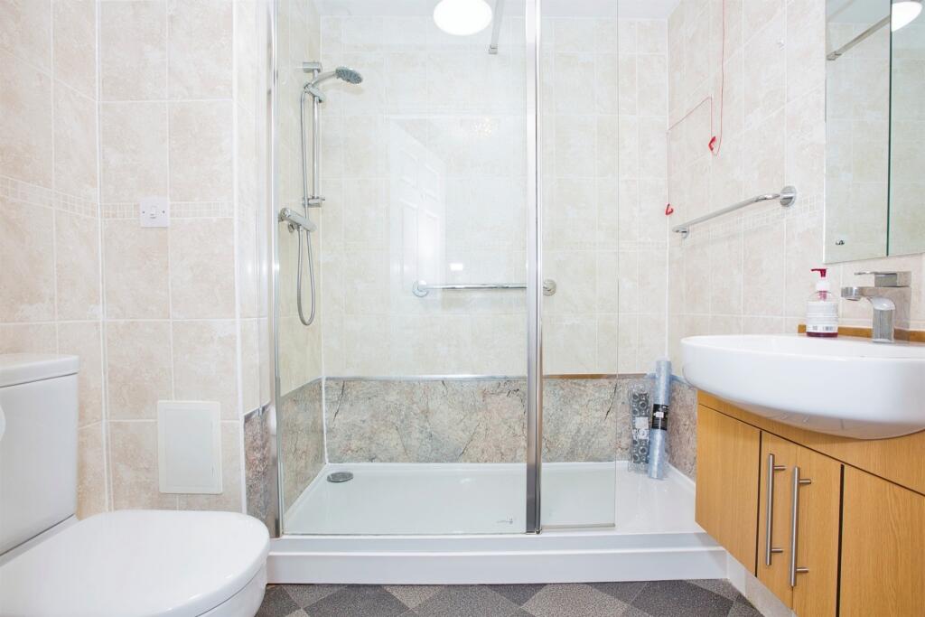 Additional image 6 of Somerton Road, Street