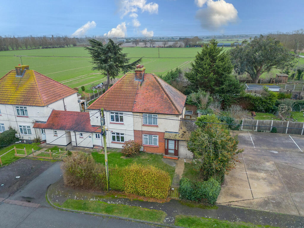 Main image of property: Scotts Hall Road, Canewdon, SS4 3