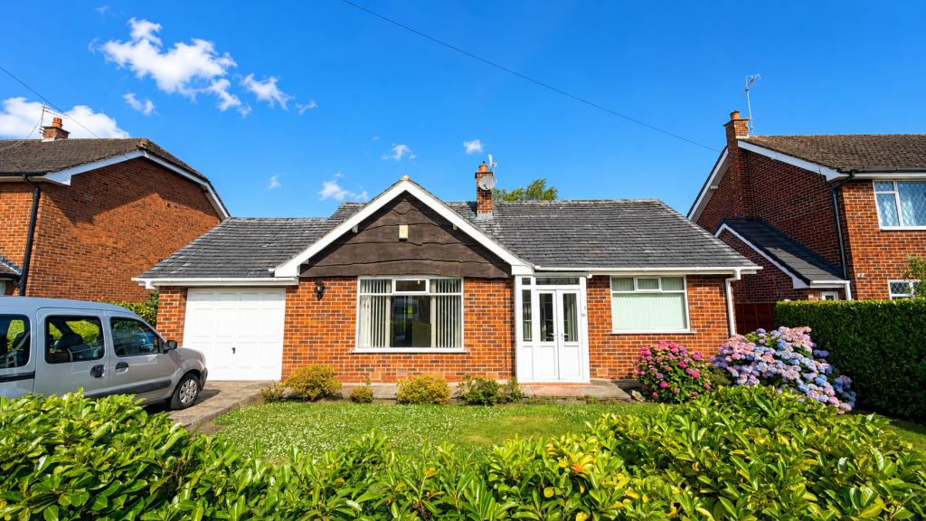 Main image of property: Horsham Avenue, Stockport, SK7 5HW, Hazel grove