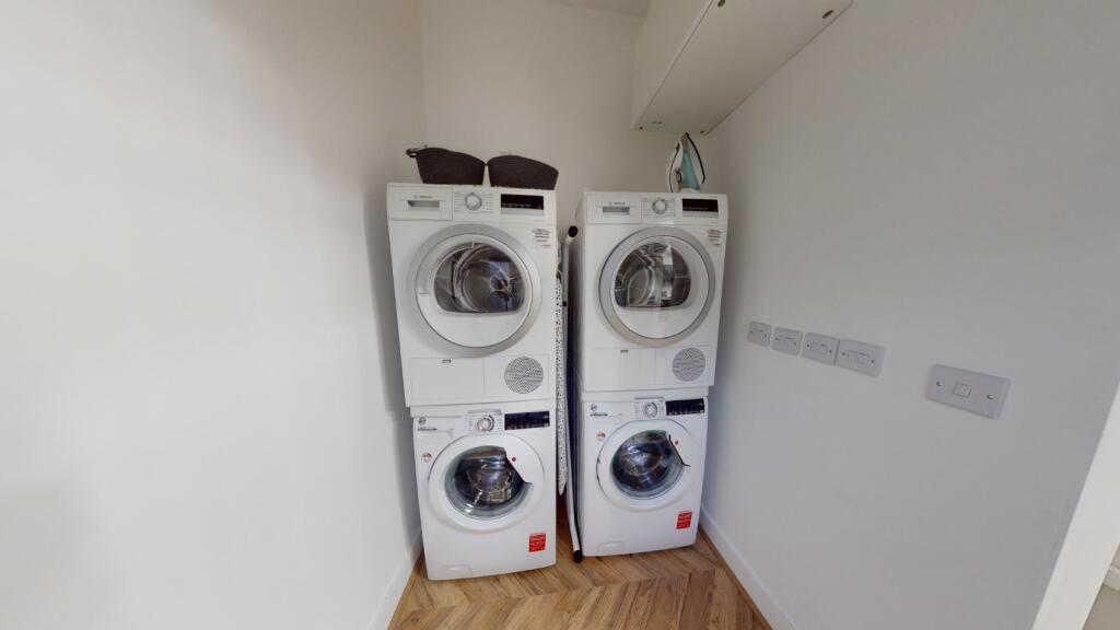 1 bedroom house share for rent