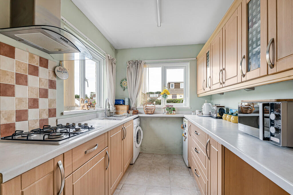 House in Torquay - More