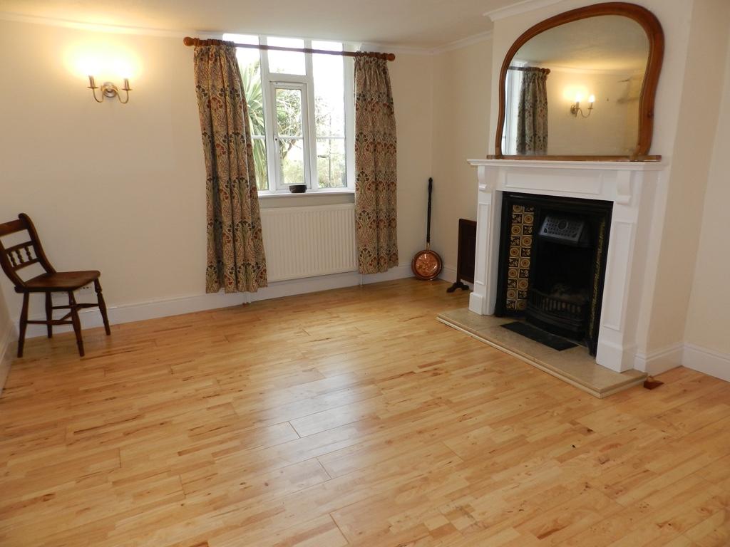 House in Chambers Row, Welford - View 5