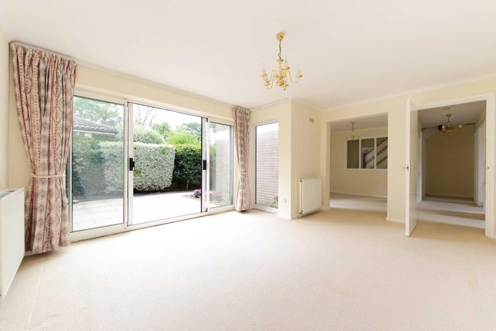 House in London - View 2