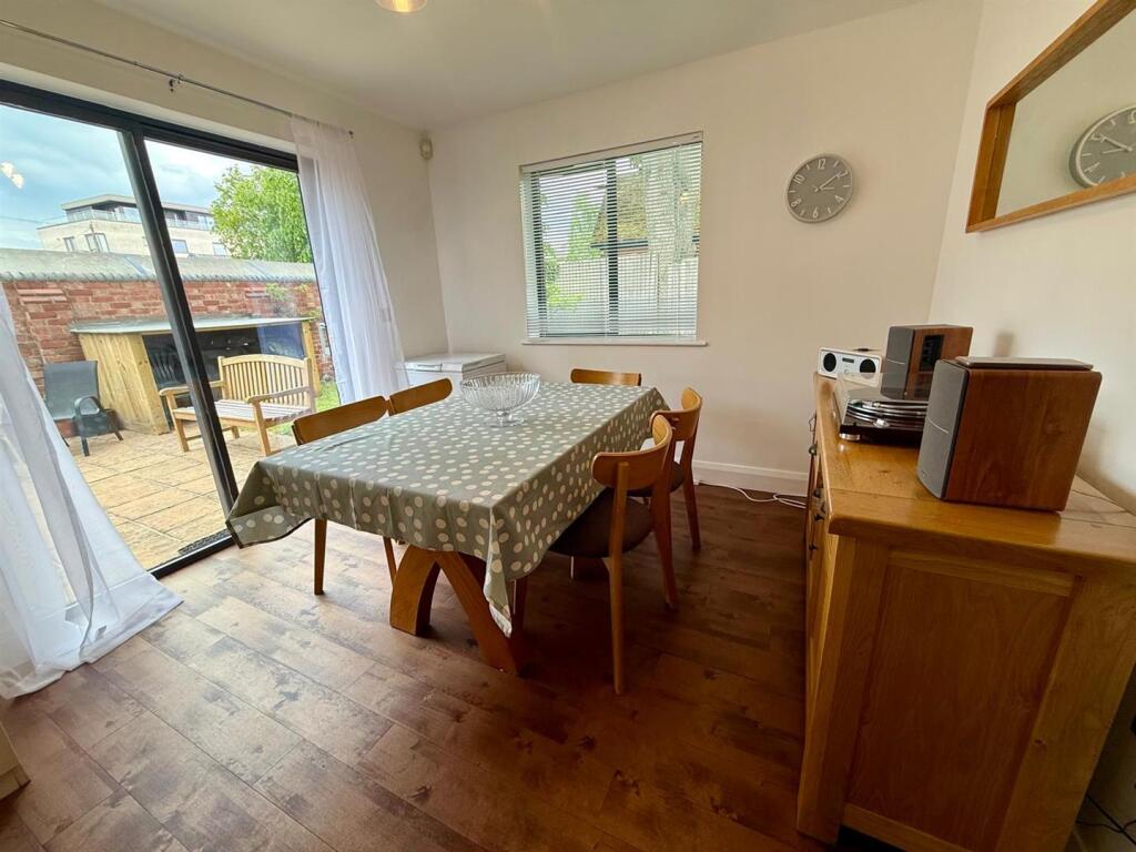 House in Hereford, Widemarsh - More