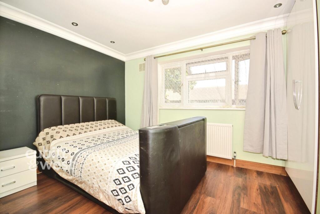 Main image of property: AVAILABLE NOW! Crosspath, Crawley, RH10