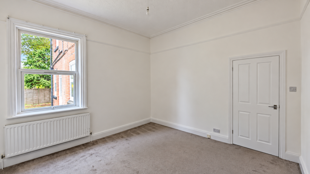 Apartment in Preston - View 4