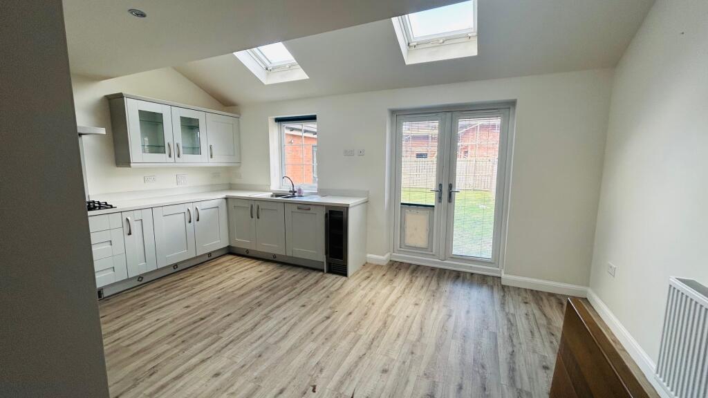 Cotcliffe Way, Nunthorpe, Middlesbrough photo 3
