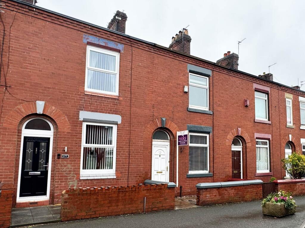 Main image of property: Coalshaw Green Road, Chadderton