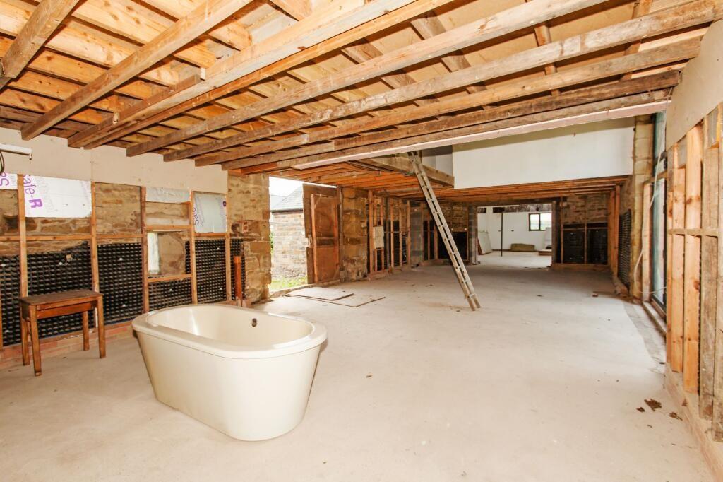 Eastwood Barn, 23 Bridle Road, S43 3BY photo 4