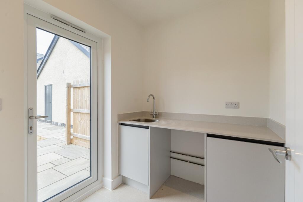 House in Bath - View 5
