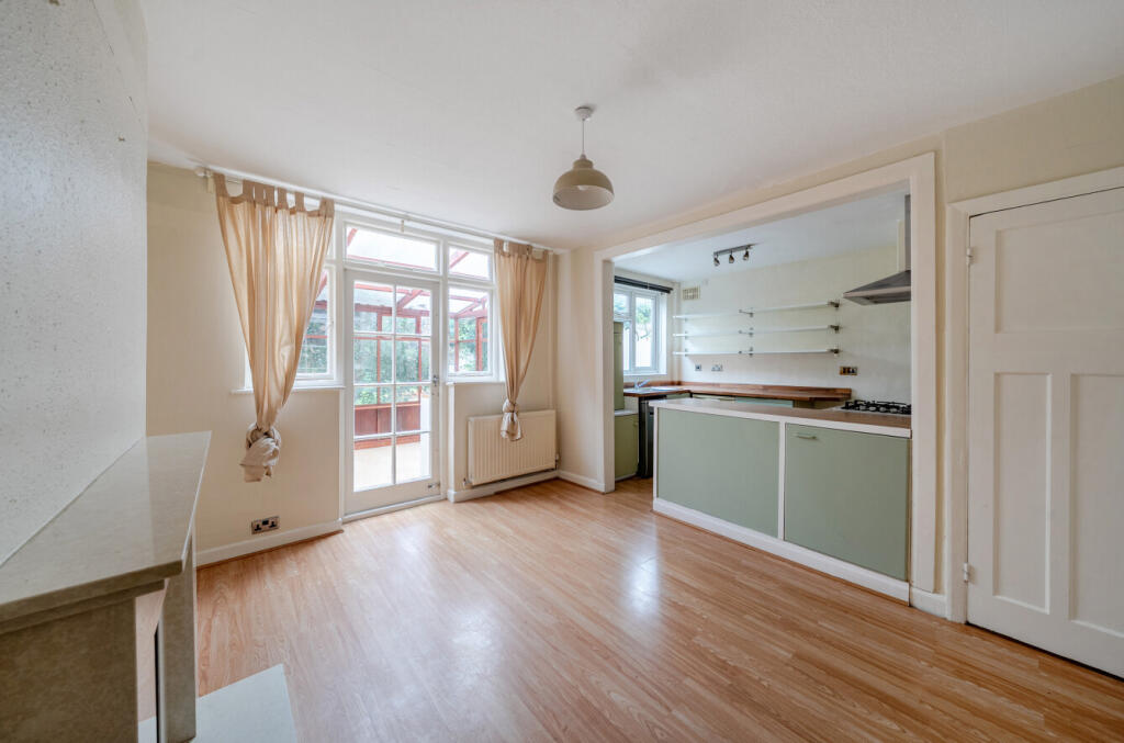 Langley Close, Headington, Oxford photo 3