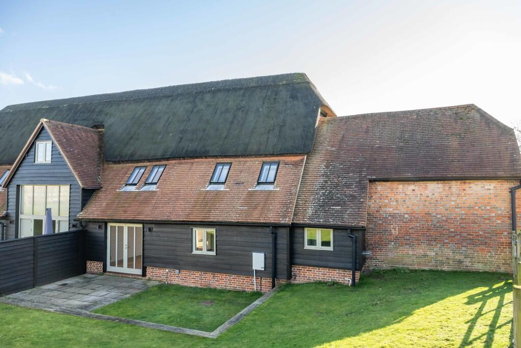 Main image of property: Hampstead Norreys