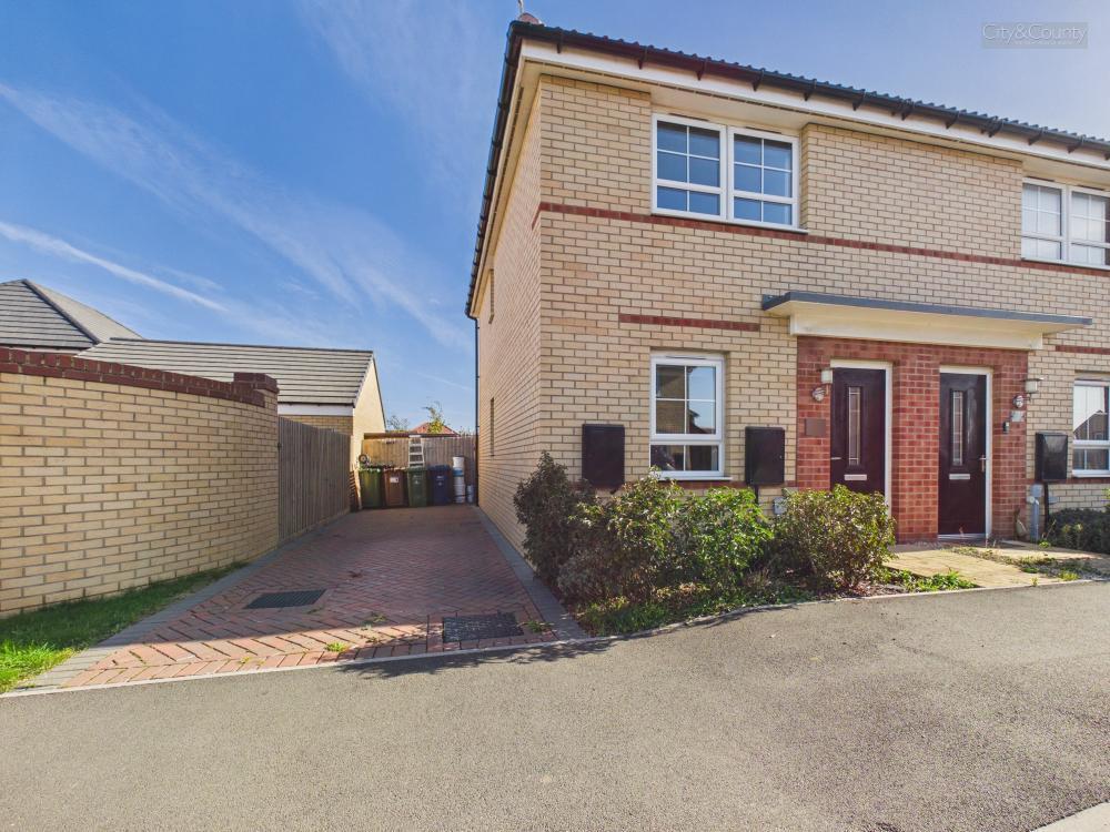 2-bed semi-detached on Almond Avenue, Whittlesey, Peterborough, £210,000