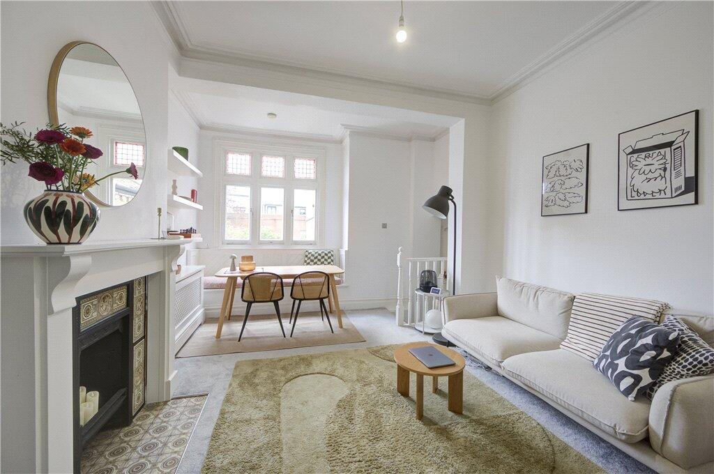 Main image of property: Amity Grove, SW20