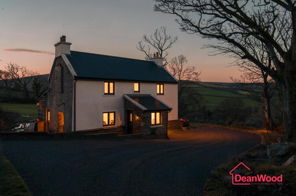 Ballabenna, Lhoobs Road, Foxdale, Isle Of Man photo 4