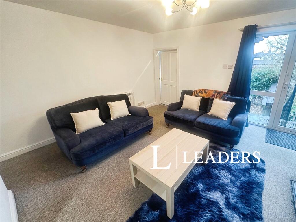 Main image of property: Hartshill Road, Stoke-on-Trent, Staffordshire, ST4