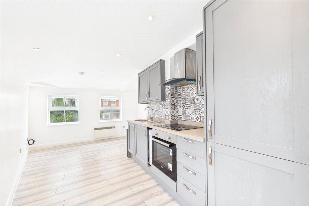 Main image of property: 37A Reading Road, Reading Road, Pangbourne, RG8