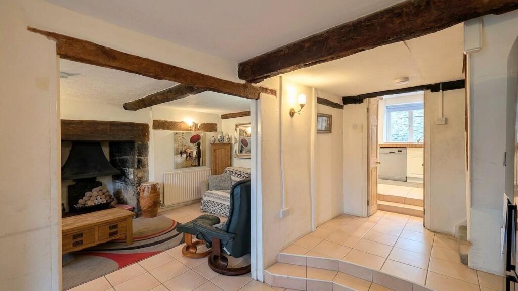 House in Taunton - View 5