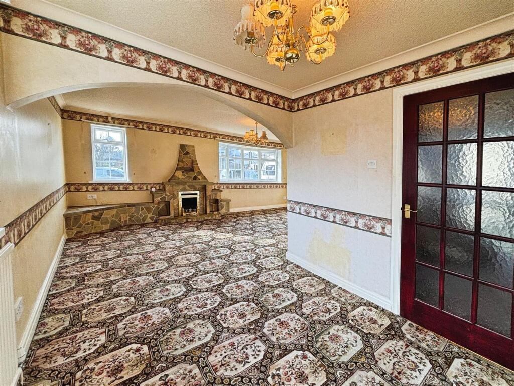 Brearcliffe Drive, Bradford, BD6 2LE