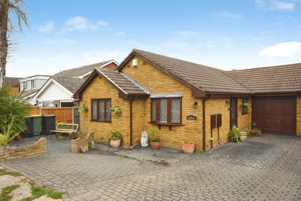 Main image of property: Riverview Gardens, Hullbridge, Hockley, Essex, SS5