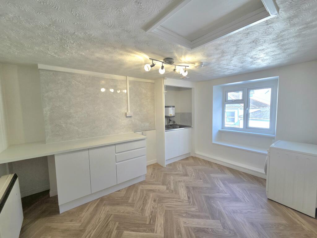 Main image of property: The Moor, Falmouth