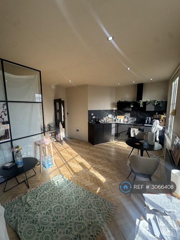 Main image of property: The Headrow, Leeds, LS1