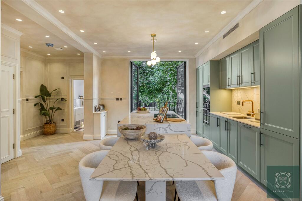 2-bed apartment on Graham Road, London, E8, £1,150,000