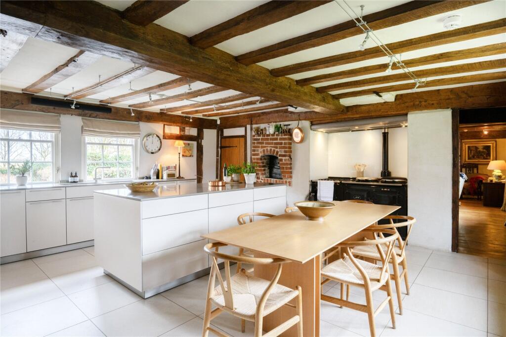 Coggeshall Road, Kelvedon, Colchester, Essex, CO5 photo 3