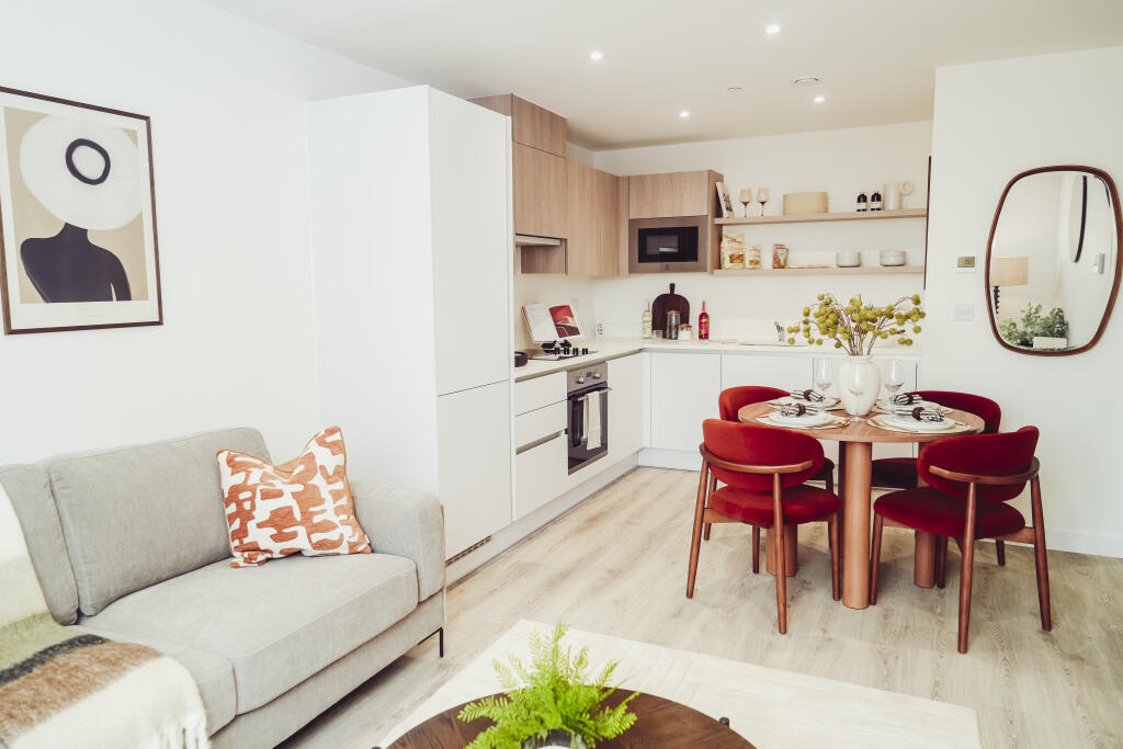 Main image of property: Walton House, Goodwin Close