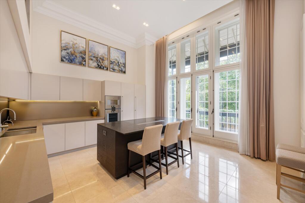 Apartment in London - More