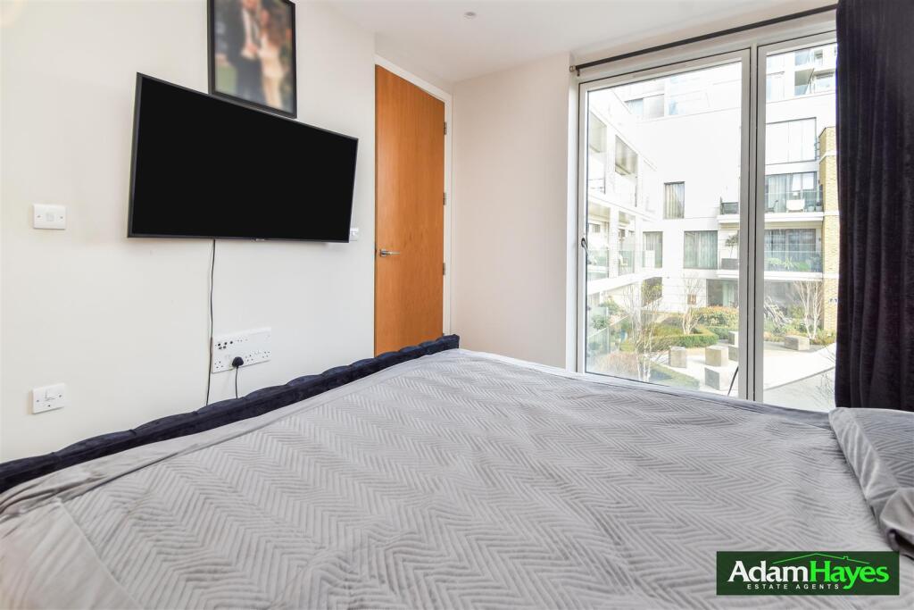 Apartment in London - View 4
