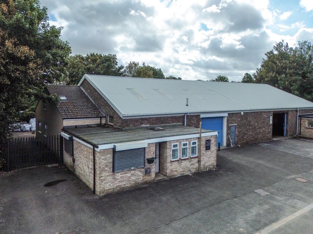 Main image of property: Unit 7, Belton Lane Industrial Estate, Grantham, Lincolnshire, NG31 9HN