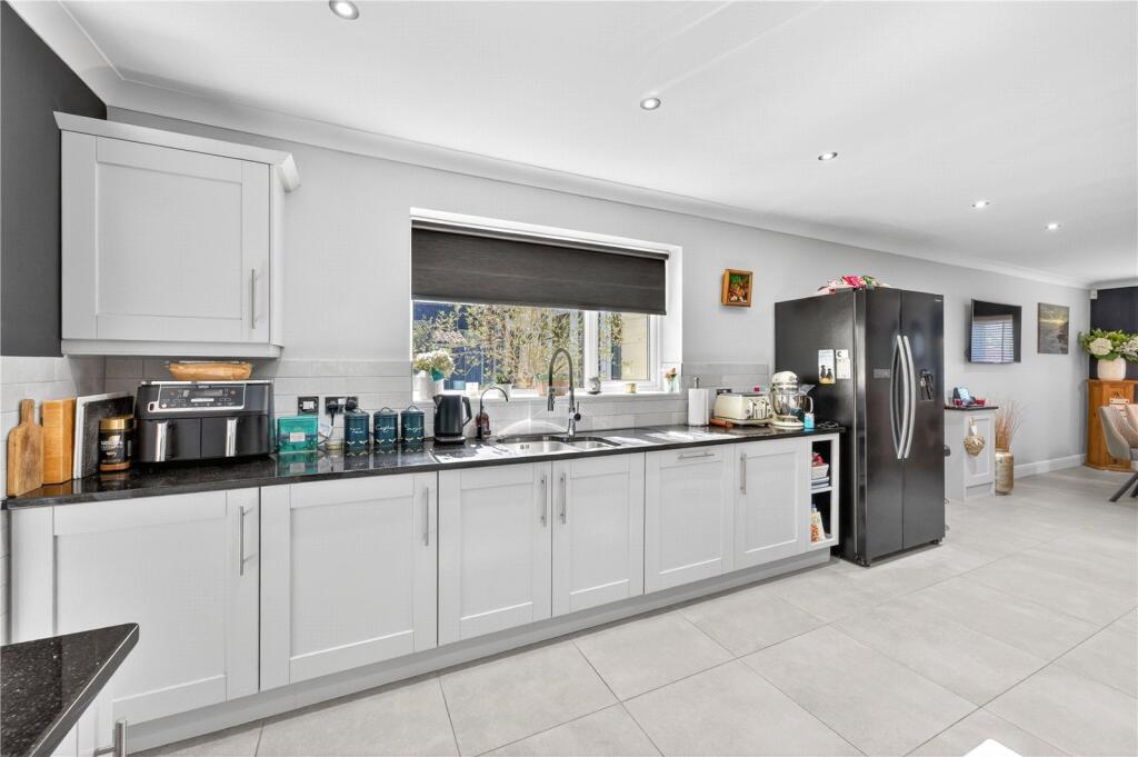 Norwich Common, Wymondham, Norfolk, NR18 photo 3