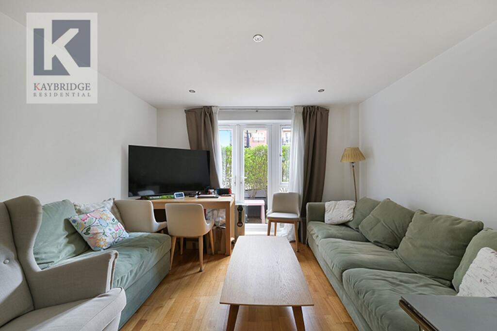 Apartment in Kingston upon Thames - View 3