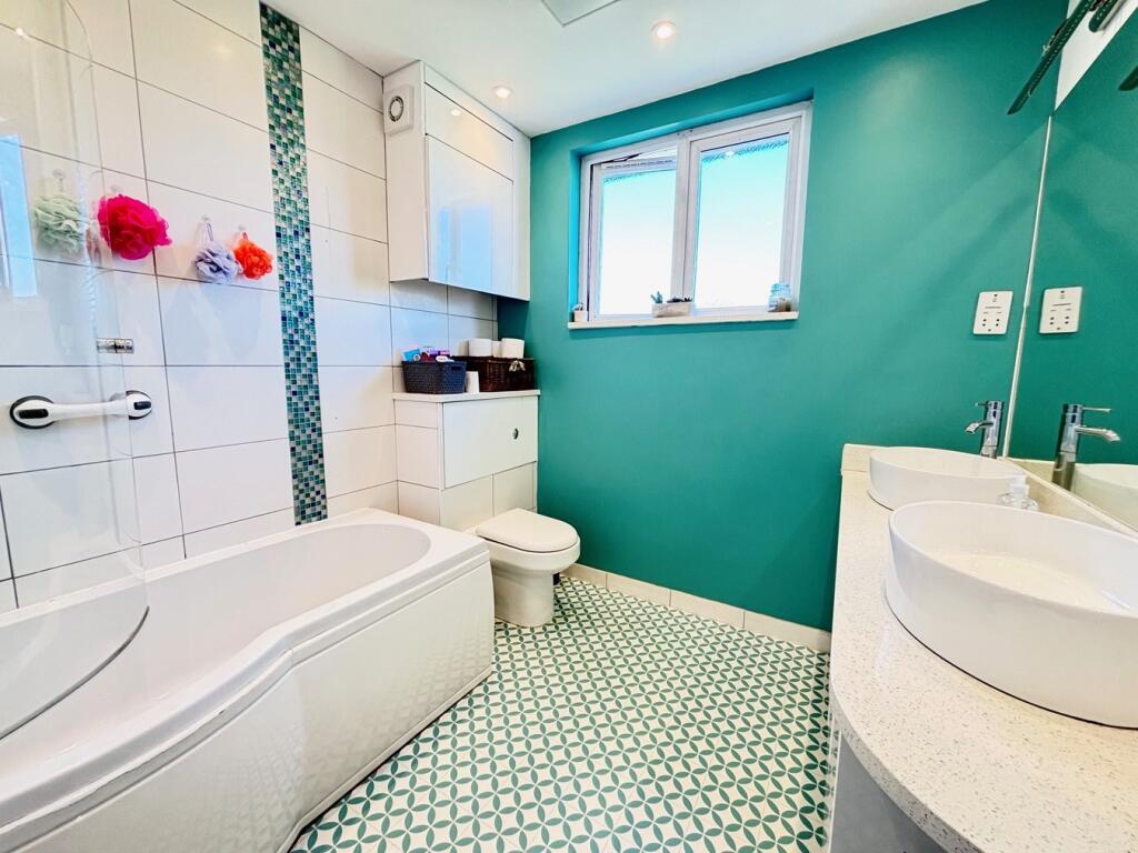 Minster Road, Bromley, BR1 photo 5